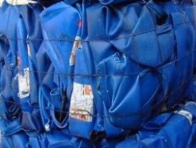 HDPE-Drum-Flakes-Washed-Scrap