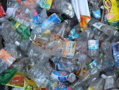 Pet-Plastic-Bottle-Scrap-600x459-1